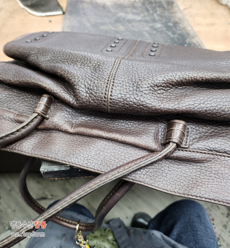 235149625_8XHaAKNS_fa08a637875d56f47d57883f2e8860ed53db494d.jpg 이미지크게보기