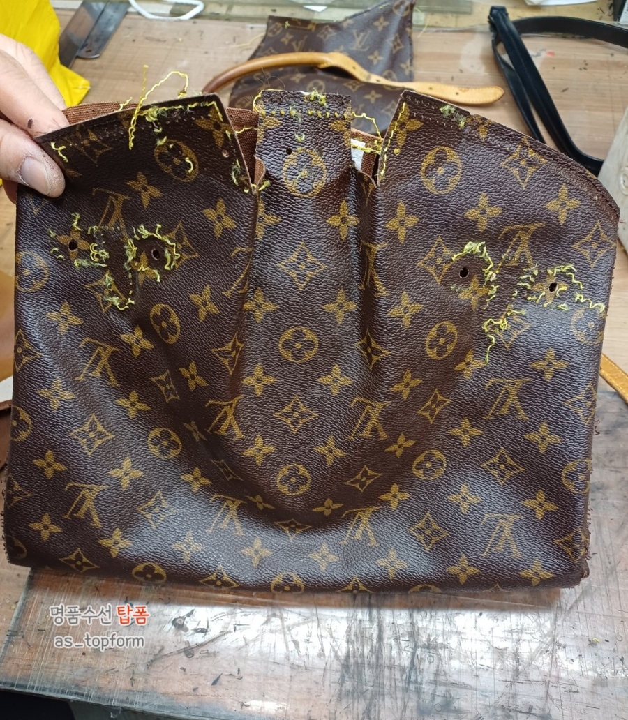 235149625_RtQqKpfD_df530e48d5980de4b57e5504e005e22386bb6970.jpg 이미지크게보기