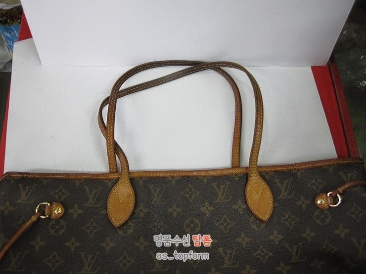 235149625_klLw6IvH_0dc15ecf3d74e747c213e8720dd1783a13d52f2f.jpg 이미지크게보기