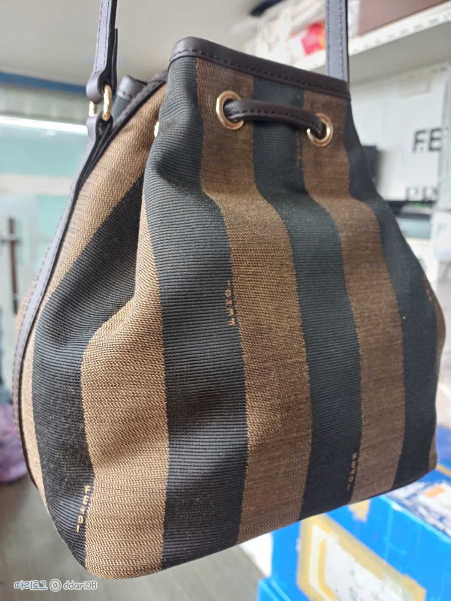 235149625_mleWEz8U_5b73e26690da94000e31269d77abd67e275a3a24.jpg 이미지크게보기